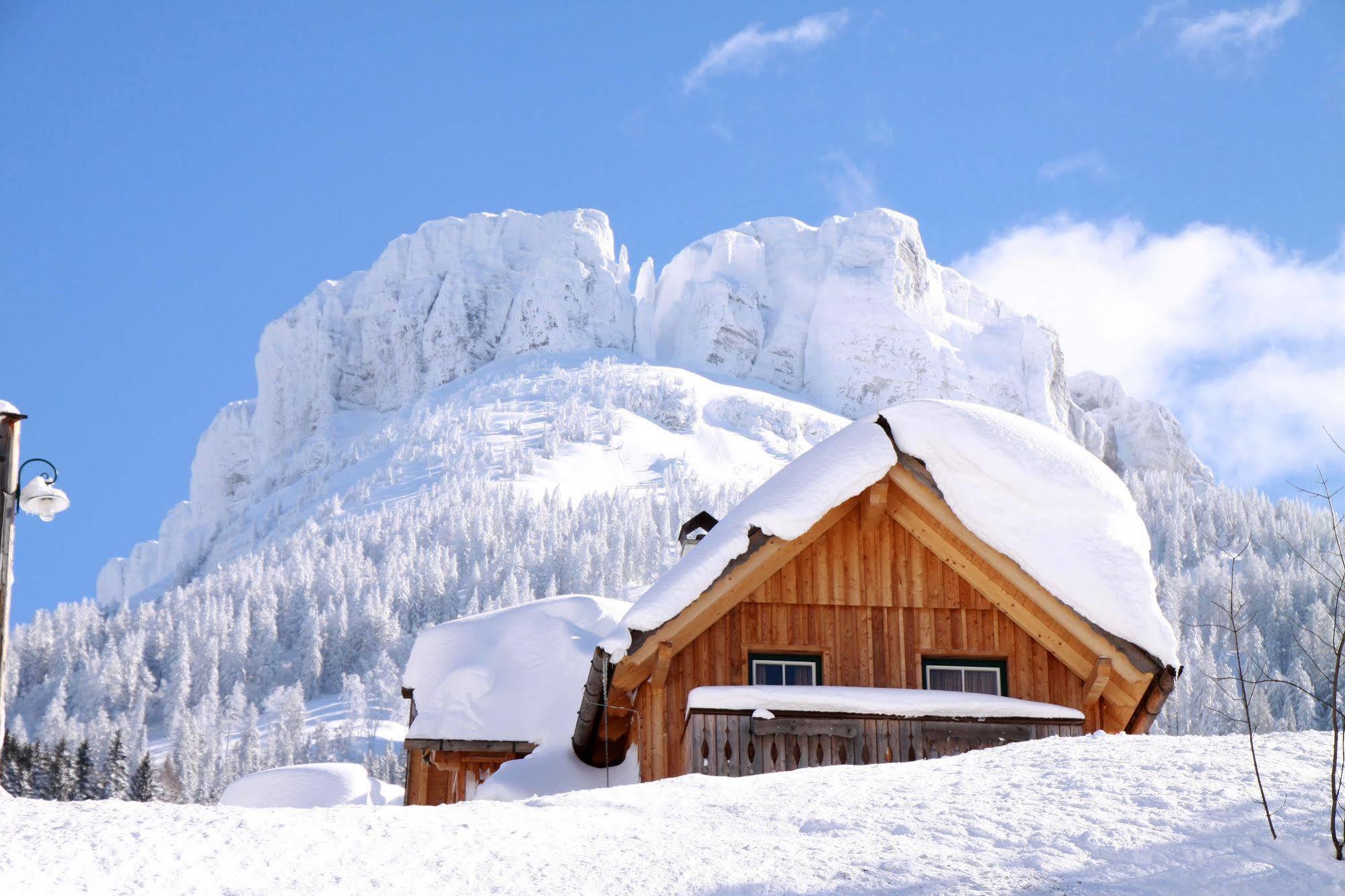 AlpenParks Hagan Lodge Altaussee Bagian luar foto